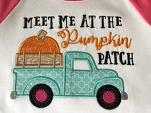 Meet me at the pumpkin patch applique raglan